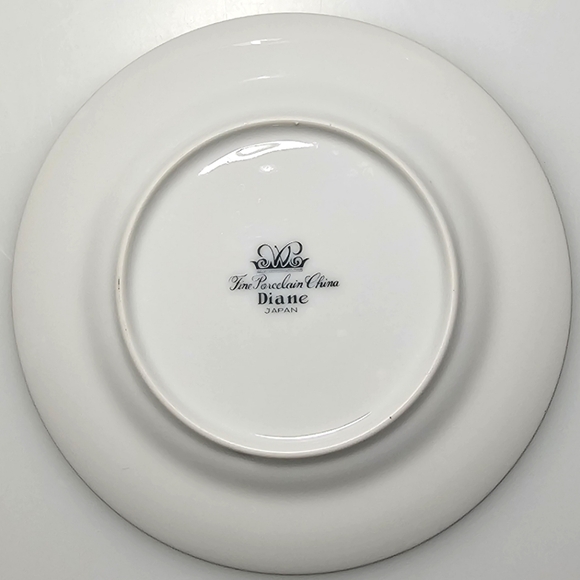 Diane by Fine China of Japan Blue Flower Scrolls - Bread & Butter Plate Set of 9 - Picture 8 of 10